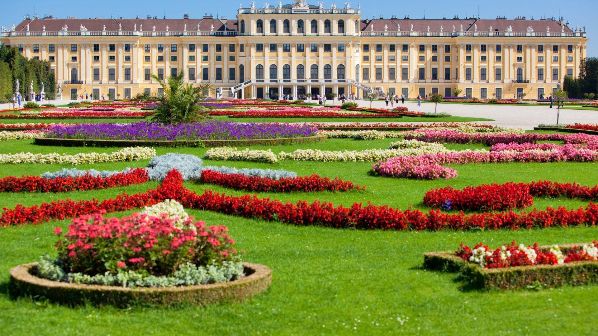 Schonbrunn